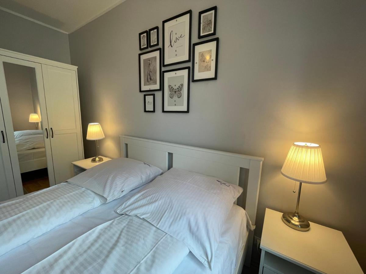 Wolin-Travel Apartament Dom Przy Parku Miedzyzdroje Esterno foto